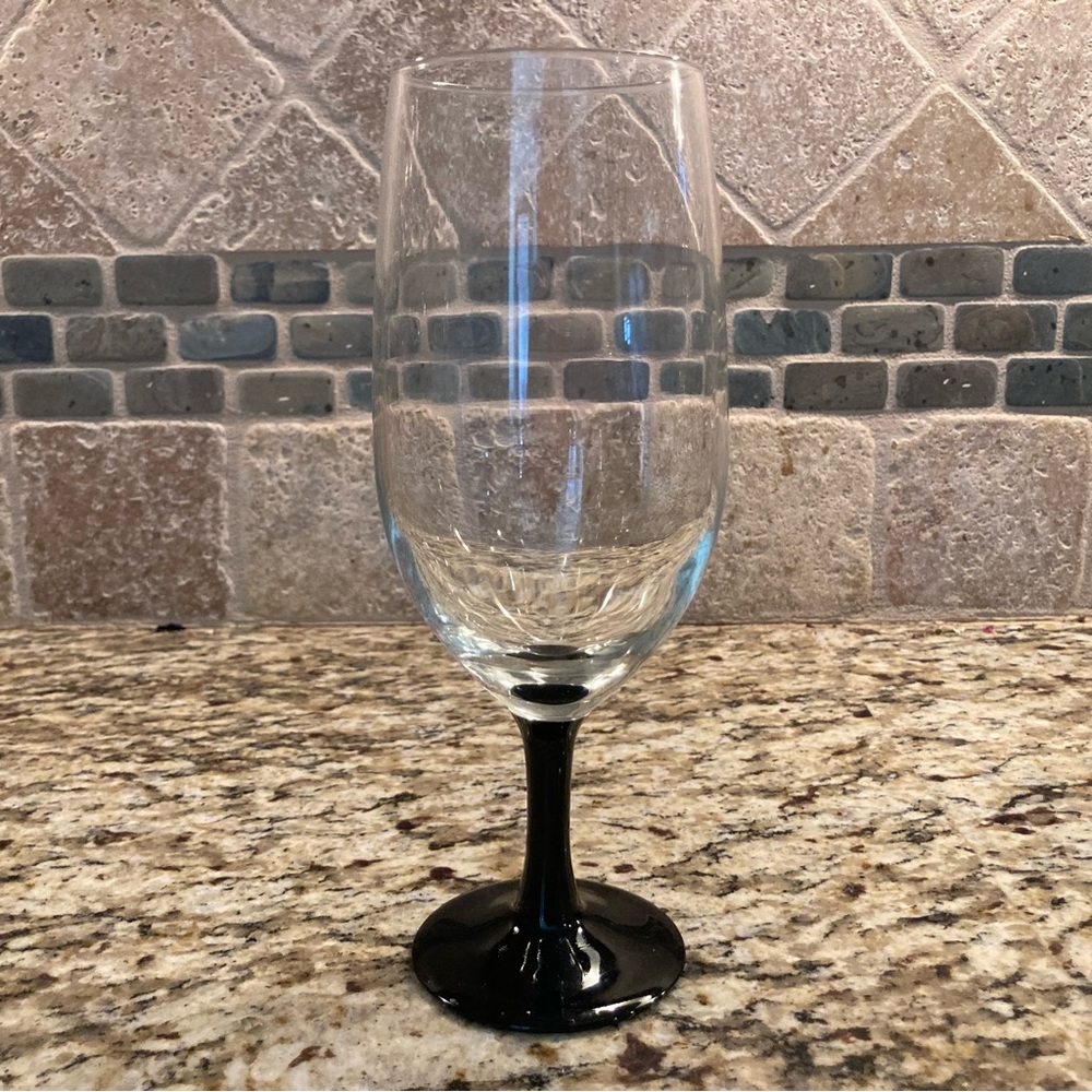 Halloween 🌲 Elegant Vintage Black Stem Water Glass, Luminarc